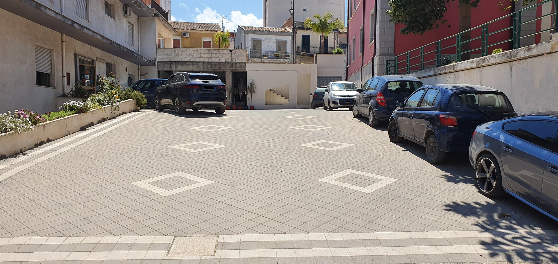 Rodi Milici (ME)  - Parcheggio